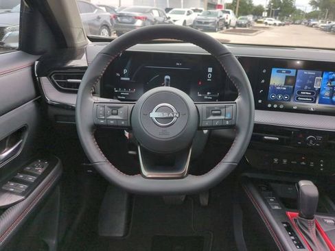 New 2026 Nissan Kicks SR FWD image 14