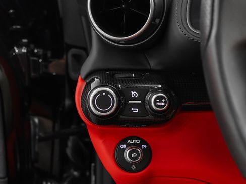 Certified 2022 Ferrari 812 GTS RWD image 51