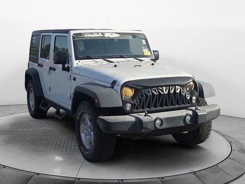 Used 2016 Jeep Wrangler Unlimited Sport w/ Quick Order Package 23S AWD/4WD image 7