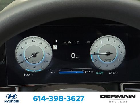 Used 2024 Hyundai Elantra SEL FWD image 23