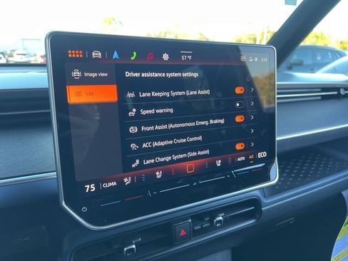 New 2025 Volkswagen ID. Buzz Pro S RWD image 15