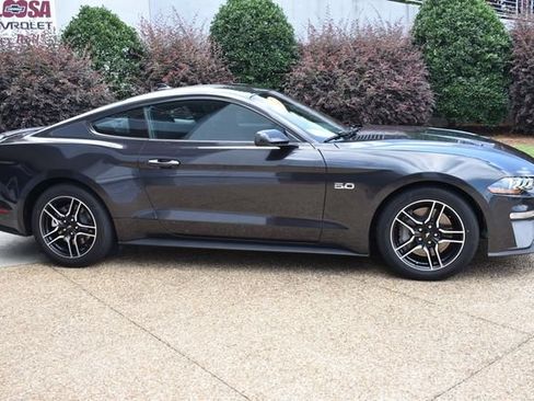 Used 2022 Ford Mustang GT w/ Equipment Group 301A RWD image 8