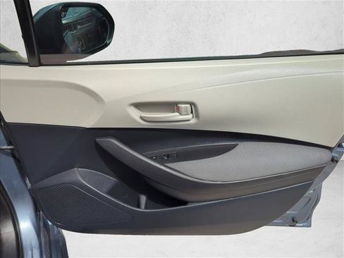 Certified 2025 Toyota Corolla LE FWD image 28