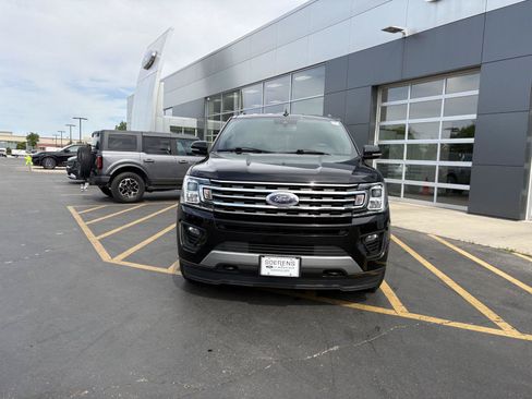 Certified 2021 Ford Expedition XLT AWD/4WD image 2