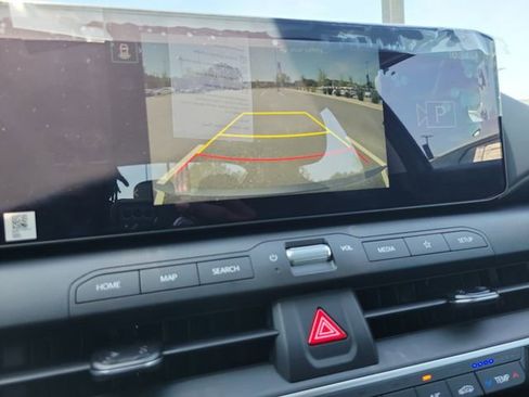 New 2026 Kia K4 FWD image 26