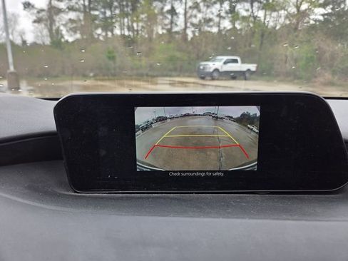 Used 2021 MAZDA MAZDA3 s image 25