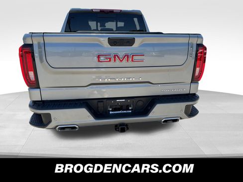 Used 2026 GMC Sierra 1500 Denali w/ Technology Package AWD/4WD image 7