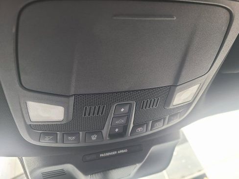 Used 2022 Ford Expedition Limited AWD/4WD image 15
