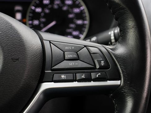 Used 2021 Nissan Sentra SV image 23