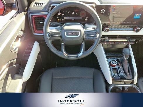 Used 2024 GMC Canyon AT4X image 15