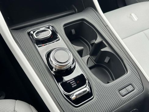 New 2026 Jeep Cherokee Limited AWD/4WD image 16