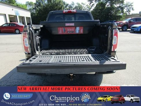 Used 2016 GMC Canyon SLT w/ Trailering Package RWD image 6