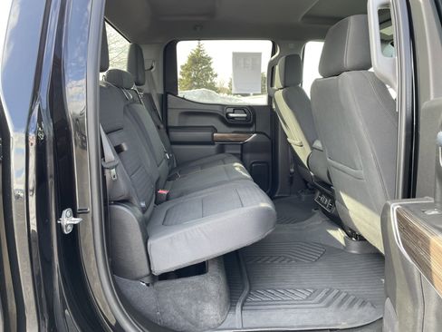 Used 2021 Chevrolet Silverado 1500 RST image 23