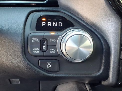 Used 2026 RAM 1500 Laramie AWD/4WD image 22