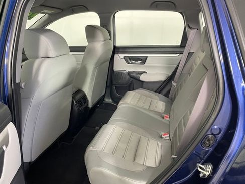 Used 2018 Honda CR-V LX image 17