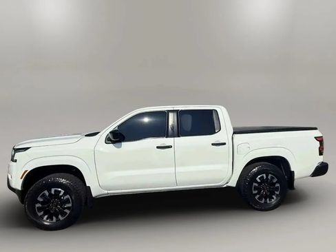 Used 2022 Nissan Frontier S w/ Technology Package AWD/4WD image 4