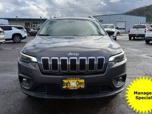 Used 2021 Jeep Cherokee Latitude Plus image 2
