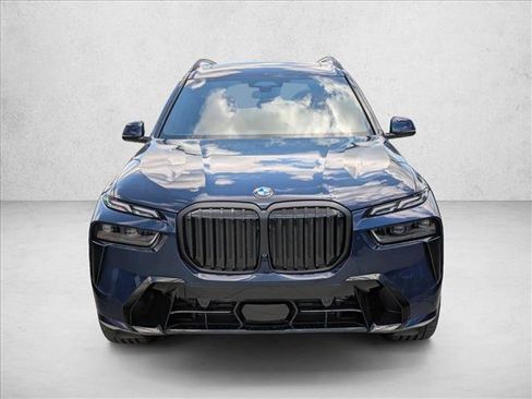 New 2027 BMW X7 xDrive40i w/ Executive Package AWD/4WD image 6