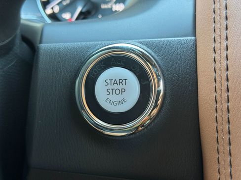 Used 2024 INFINITI QX80 Sensory AWD/4WD image 25