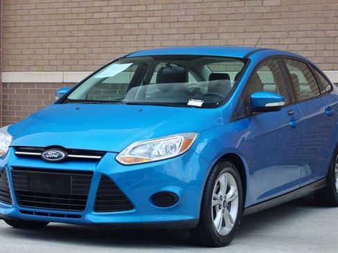 Used 2014 Ford Focus SE FWD image 7