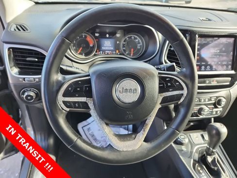 Certified 2019 Jeep Cherokee Limited image 12