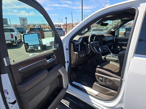 New 2026 GMC Sierra 3500 Denali w/ Denali Reserve Package AWD/4WD image 19