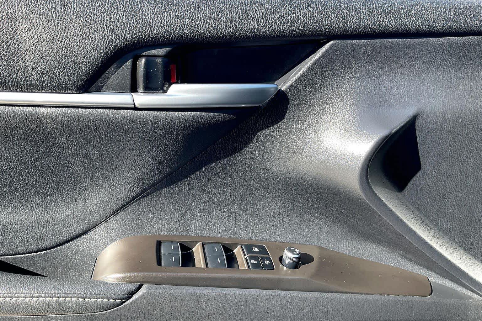 Used 2024 Toyota Camry XSE w/ Navigation Package FWD image 34