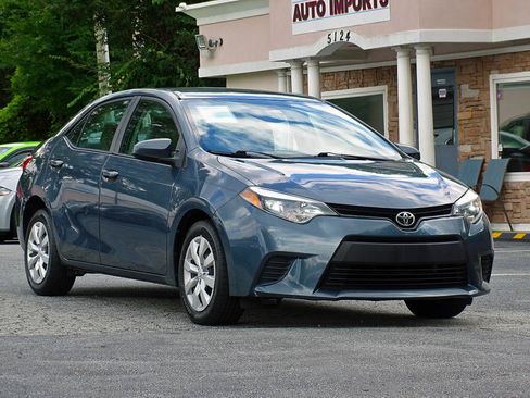Used 2014 Toyota Corolla LE FWD image 10