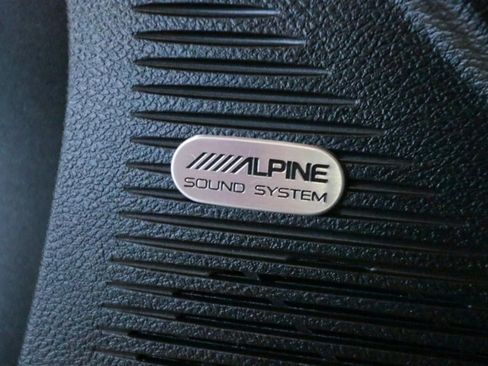 Used 2021 Dodge Challenger R/T Scat Pack RWD image 17
