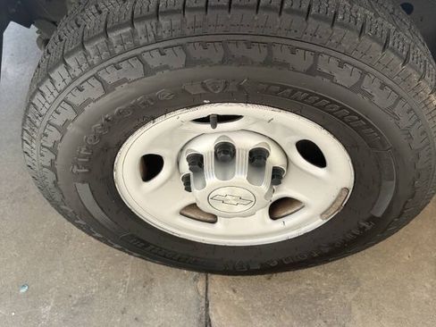 Used 2015 Chevrolet Express 2500 RWD image 77