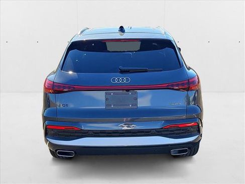 New 2025 Audi Q5 Premium Plus image 9