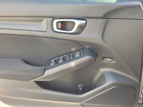 Used 2023 Honda Civic Sport image 20