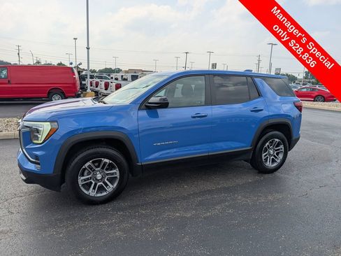 Used 2025 GMC Terrain Elevation AWD/4WD image 4