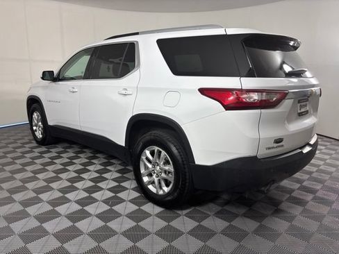 Used 2018 Chevrolet Traverse LT FWD image 8