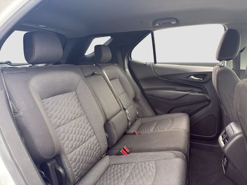 Used 2019 Chevrolet Equinox LT FWD image 14