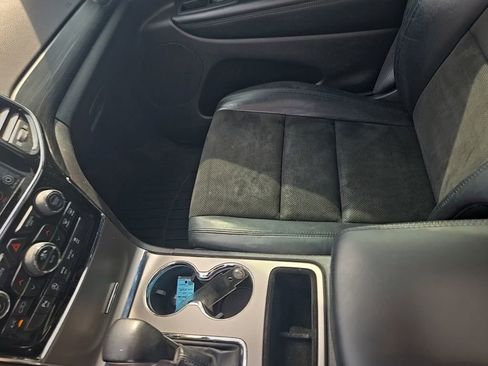 Used 2021 Jeep Grand Cherokee Laredo X AWD/4WD image 22