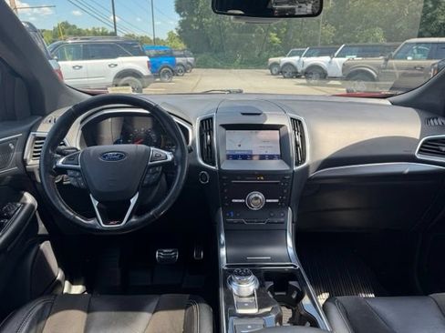 Used 2019 Ford Edge ST w/ Equipment Group 401A AWD/4WD image 19