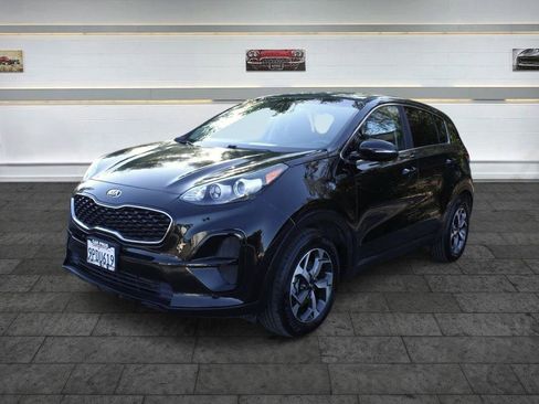 Used 2020 Kia Sportage LX w/ LX Popular Package FWD image 3