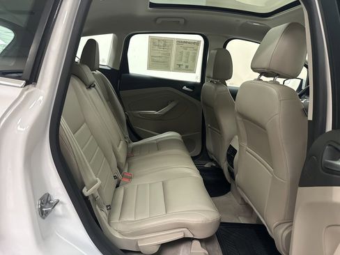 Used 2015 Ford C-MAX Energi SEL w/ Equipment Group 302A image 15