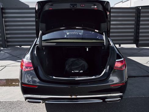 Used 2025 Mercedes-Benz Maybach S 580 4MATIC image 10