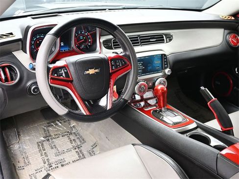 Used 2015 Chevrolet Camaro SS w/ RS Package image 16