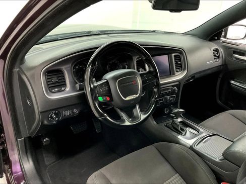 Used 2020 Dodge Charger R/T w/ Blacktop Package RWD image 10