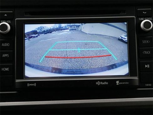 Used 2016 Toyota Tacoma SR5 image 19