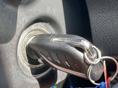 Used 2023 Toyota Camry LE FWD image 37