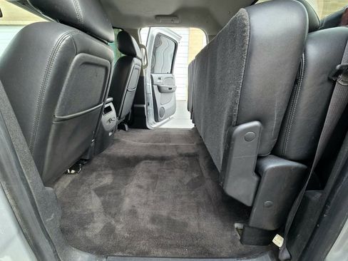 Used 2014 GMC Sierra 2500 SLT w/ Suspension Package, Off-Road image 32