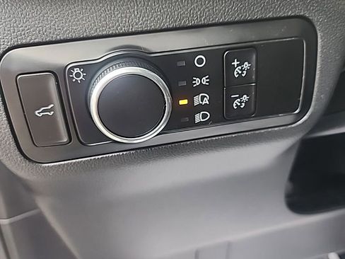 Certified 2023 Ford Escape Active AWD/4WD image 30