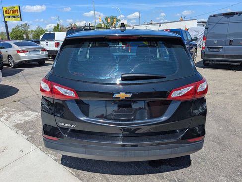 Used 2020 Chevrolet Equinox LS w/ LPO, Floor Liner Package image 6