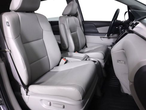 Used 2016 Honda Odyssey EX-L image 43