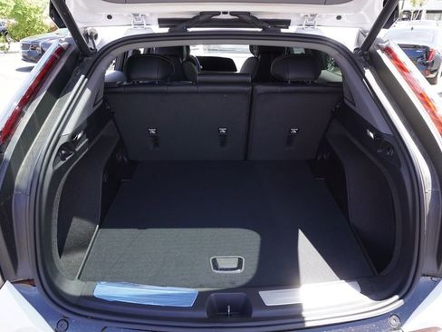 New 2025 Cadillac Optiq Luxury 1 image 7