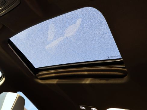 Used 2023 Chevrolet Silverado 3500 LTZ w/ LTZ Texas Edition image 28